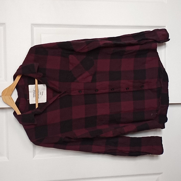 Bluenotes Purple and Black Long Sleeve Button Up Flannel Small - Picture 3 of 7
